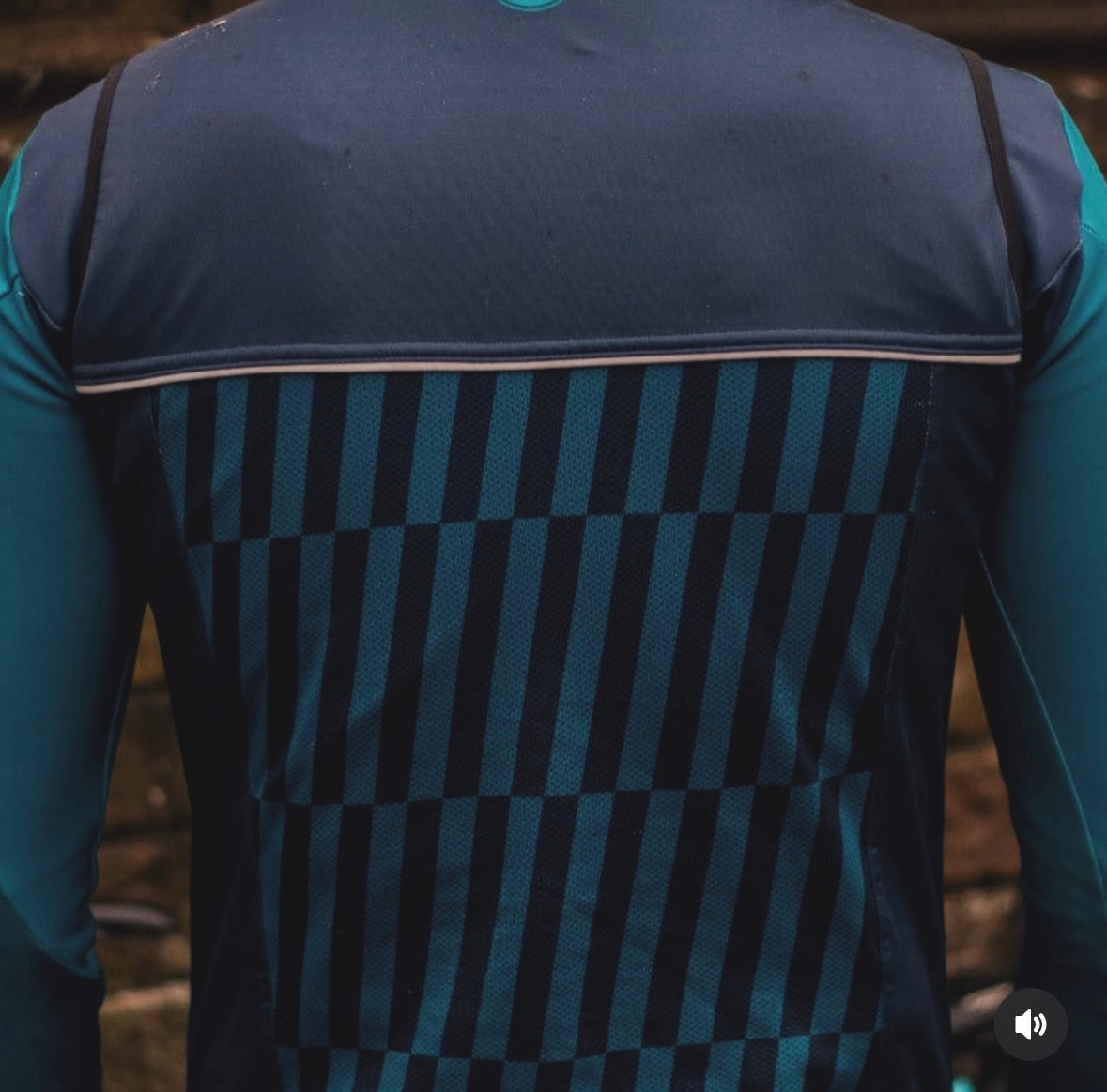 Navy and teal womens cycling gilet